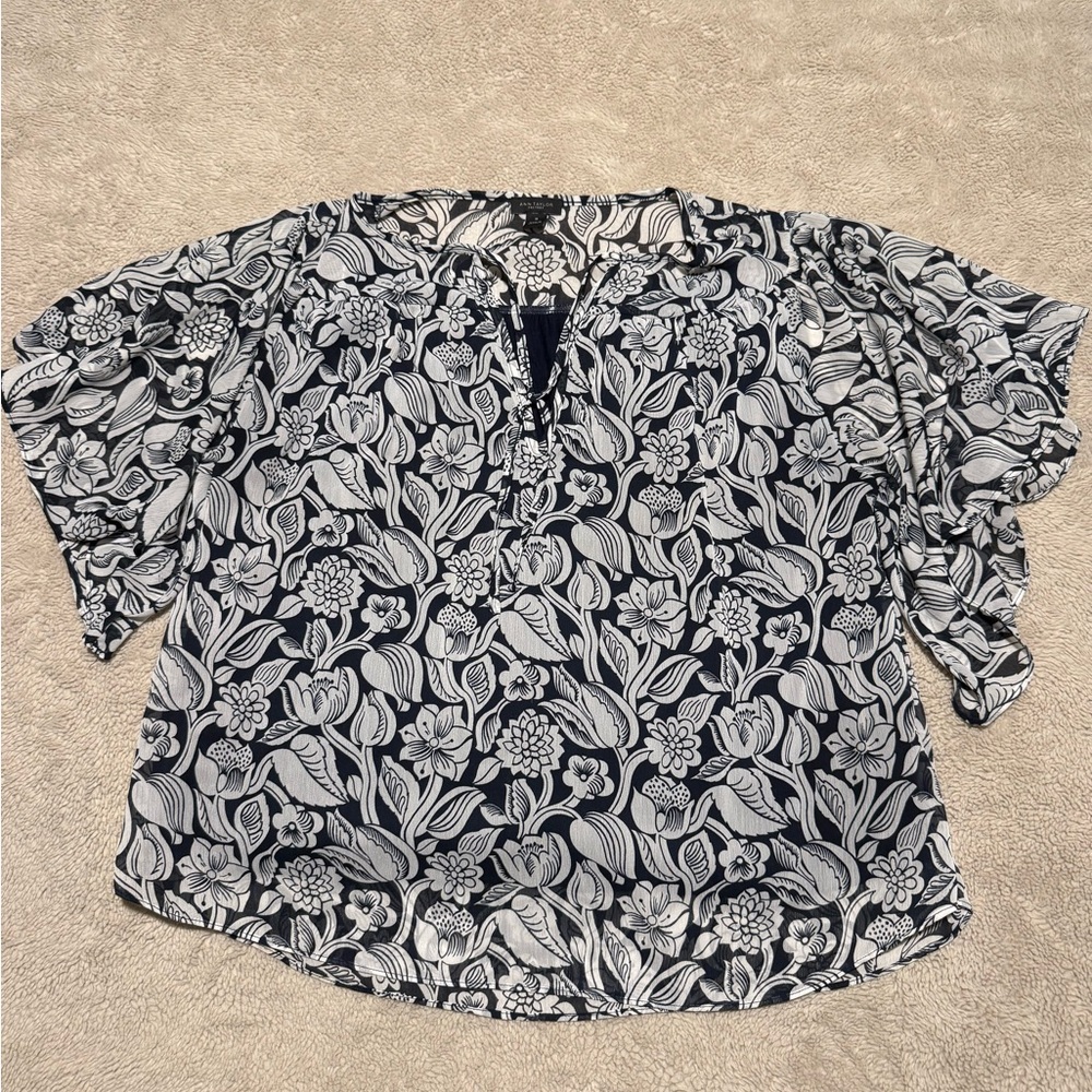 Ann Taylor Navy and White Floral Blouse